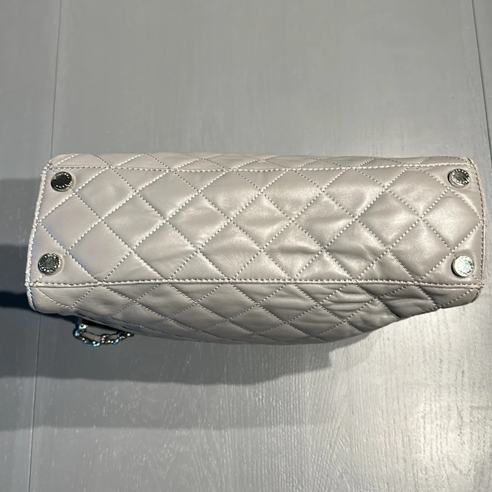 Michael Kors Grey Quilted Handbag - Picture 4 of 12
